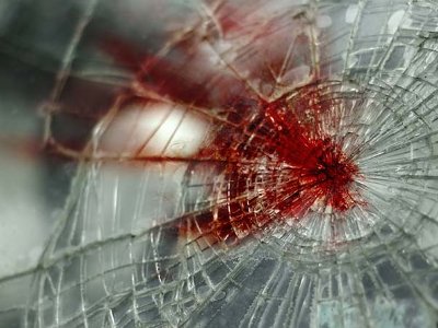 TRAGEDIE națională! Un autobuz plin cu copii a FOST RUPT ÎN DOUĂ! Cel puțin 18 morți! - accidentautoshutter-1373811656.jpg