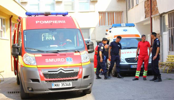 Accident rutier pe o stradă din Constanța. O persoană rănită - accidentbulevardulmamaia2-1447404309.jpg