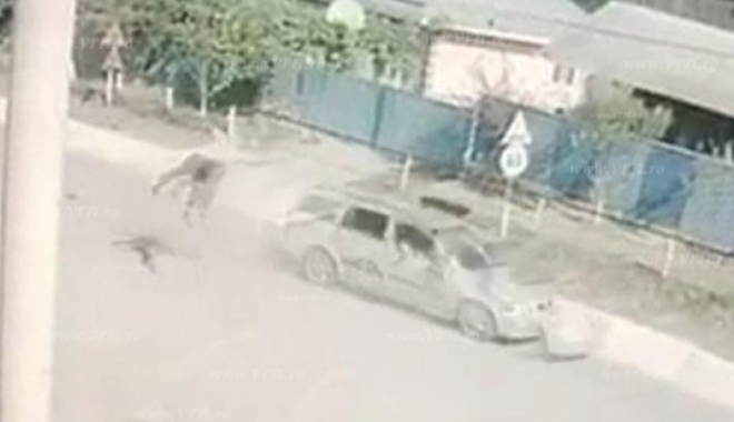 ATENȚIE, IMAGINI ȘOCANTE! Accident mortal, surprins de camerele de supraveghere - accidentciocani192067900-1501744397.jpg