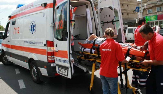 A intrat cu mașina în copac pentru că era în comă…alcoolică! - accidentcomaalcoolica-1411406257.jpg