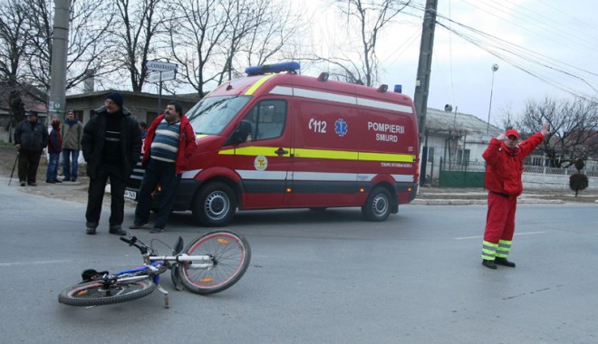Accidente rutiere mortale în județul Constanța - accidentcumpanastrtransformatoru-1318782440.jpg