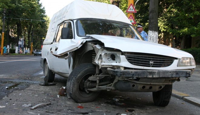Iată istoricul accidentelor zilei de 27 iunie - accidente-1372322001.jpg