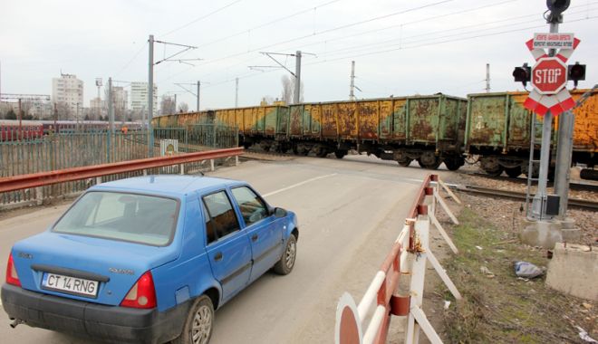Accidentele rutiere la trecerile de nivel la calea ferată ne-au costat peste 42 milioane de euro - accidentelerutierelatrecerileden-1525874513.jpg