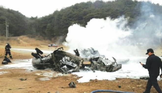 Tragedie aviatică. Doi angajați ai unui cunoscut post de televiziune au murit - accidentelicopter-1450007314.jpg