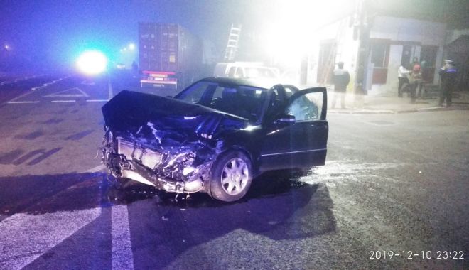 Distrugeri masive, în urma unui accident provocat de un șofer fără permis - accidentfarapermis-1576100771.jpg