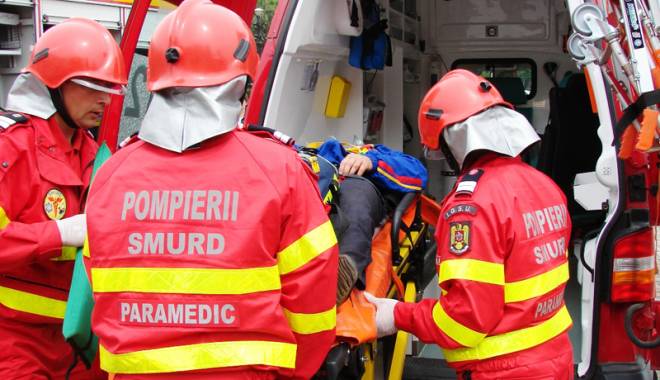 Accident rutier în zona liceului Tomis. O VICTIMĂ - accidentferdinand1423507168-1424694815.jpg