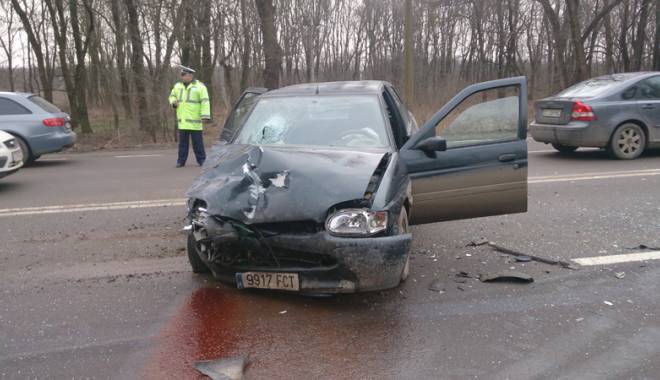 Accident grav  la ieșire din Constanța, cu trei victime - accidentgravlaiesireadinct-1422032641.jpg