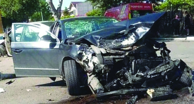 Accident soldat cu victime, în Constanța. Printre răniți, un copil de 3 ani! - accidenthatmanarboresursainfotra-1591033505.jpg