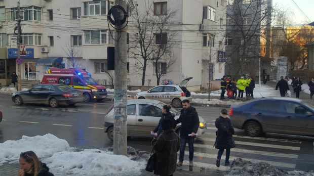 Șofer constănțean căutat de poliție după ce a accidentat un pieton și a fugit - accidentiasi08978700-1517487207.jpg