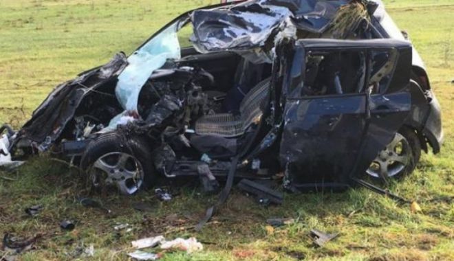 Tragedie în Italia. Un tânăr român a murit pe loc, în urma unui impact frontal cu un TIR - accidentitalia97786000-1520440925.jpg