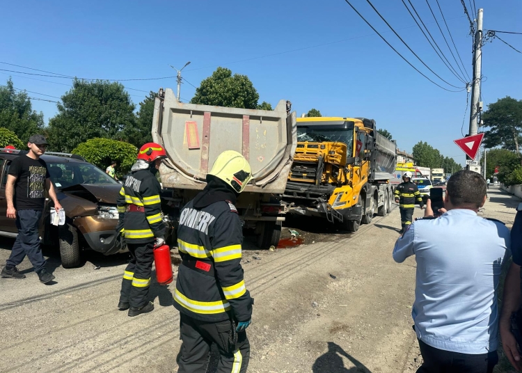 UPDATE Accident rutier deosebit de grav cu două camioane și trei mașini, în localitatea Mihail Kogălniceanu - accidentkogalniceanu2750x536-1750146803.jpeg