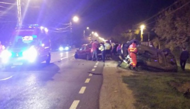 Mașină răsturnată într-un accident rutier. Un bebeluș și mama sa, victime - accidentlucianblaga740x340356538-1508272754.jpg