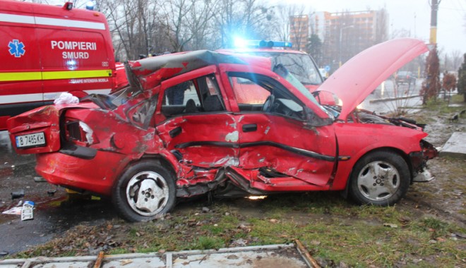 Stațiunea Mamaia - cimitirul rutier al Constanței! - accidentmamaia15-1326223137.jpg