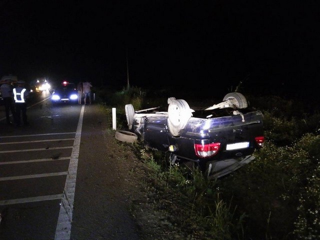 Accident mortal lângă Mihai Viteazu. Un tânăr și-a pierdut viața, iar alți trei au fost răniți - accidentmasinarasturnatanoaptea0-1752558091.jpg