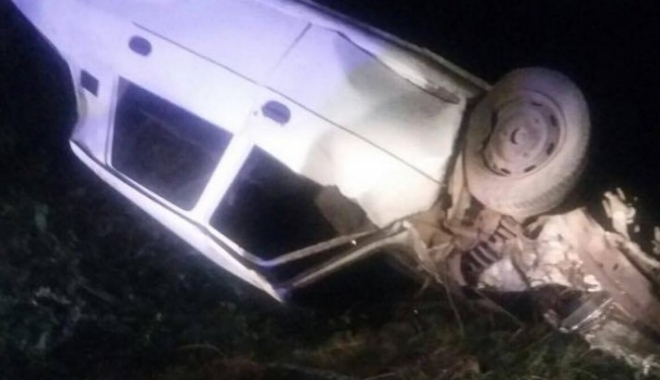 COPIL MORT, după ce un minor de 16 ani a pierdut controlul volanului. Șoferul fugar, căutat și la această oră - accidentmileancabotosani33818700-1502711708.jpg