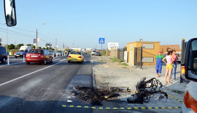 Accident rutier la Constanța. Un mopedist a ajuns la spital - accidentmoped-1377526955.jpg