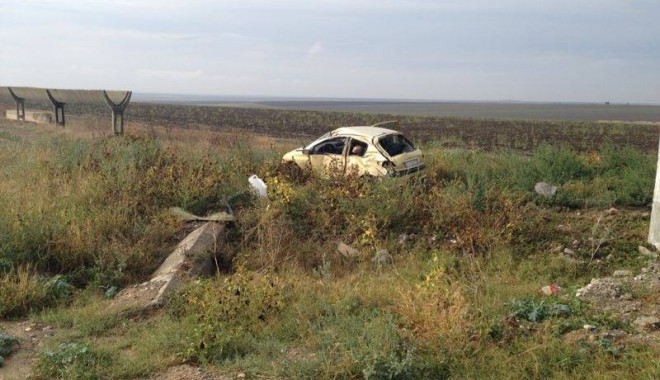 Accident rutier GRAV la Constanța. Un tânăr a murit / GALERIE FOTO - accidentmortal1-1380442585.jpg