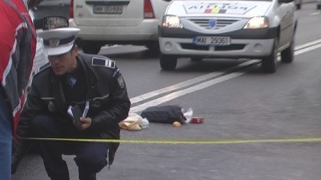 Un polițist a accidentat  mortal un pieton care traversa regulamentar - accidentpezebra72646400-1317546460.jpg