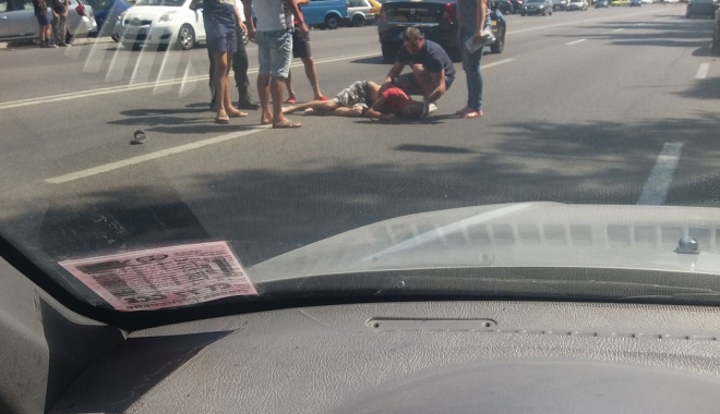 Pieton accidentat grav pe trecere de o mașina unei firme de pază - accidentpietoni-1503829132.jpg