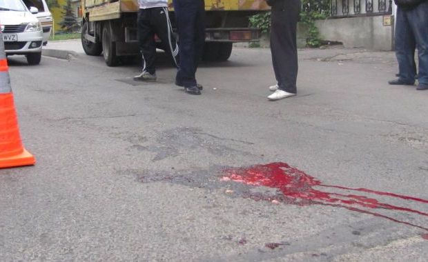 Accident rutier grav, la Lumina - accidentpolitistbarladghiorghita-1320995721.jpg
