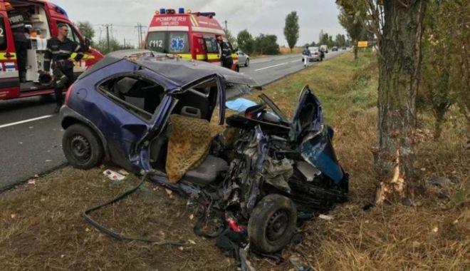 CARNAGIU PE ȘOSEA! Două femei au murit în urma impactului puternic - accidentracaciunigheorghedojae15-1537690162.jpg