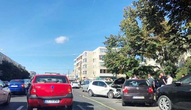 Accident rutier  la Constanța,  după ce un șofer  nu a oprit la Stop - accidentrutier-1537284366.jpg