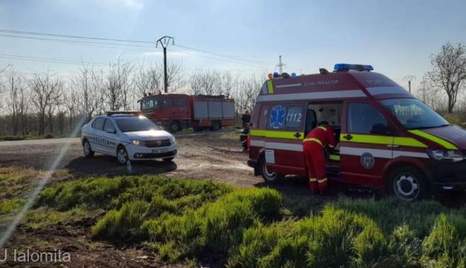 Accident soldat cu decesul unui şofer. În autoturism se aflau şi doi copii - accidentrutierialomita20apriliei-1650450031.jpg