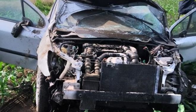 Accident rutier soldat cu două victime. Ce spun reprezentanţii Inspectoratului pentru Situaţii de Urgenţă - accidentrutierslobozia-1653905774.jpg