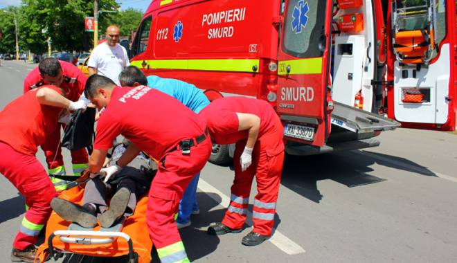 Un elev se zbate între viață și moarte după ce a căzut de la etaj - accidentsau1433349464-1446110295.jpg