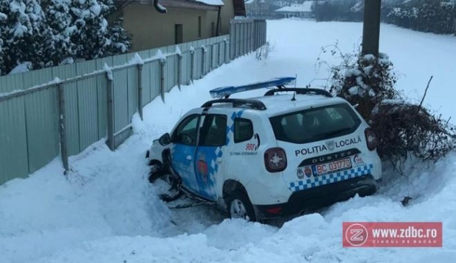 Șef de Poliție, acuzat că a condus băut! A intrat cu mașina de serviciu într-un șanț - accidentsefpolitialocalabacau2e1-1547371381.jpg