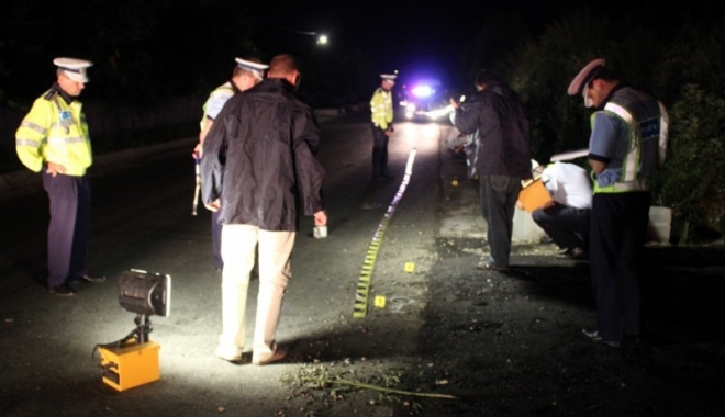 TRAGEDIA SERII. Doi bărbați au fost găsiți împușcați, pe câmp - accidentsoferfugacriminalistinoa-1509049471.jpg