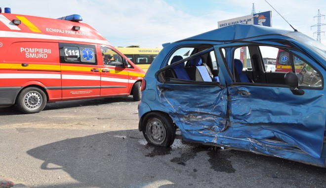 Accident rutier grav la ieșire din Constanța! GALERIE FOTO - accidentsosmangaliei9-1316695140.jpg