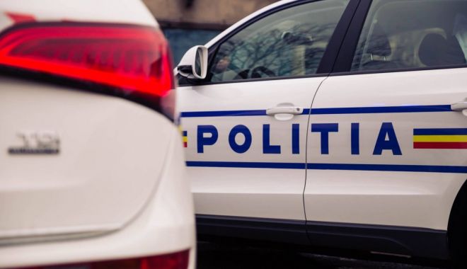 Accident rutier pe A4, direcția spre Agigea. Mai multe mașini, implicate în coliziune - accidentspectaculospeautostradaa-1651951180.jpg
