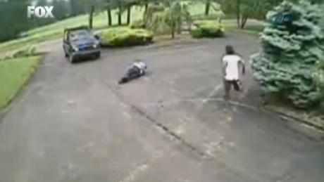 Cel mai ridicol accident din istorie  / VIDEO - accidentstupid94427200-1320313710.jpg