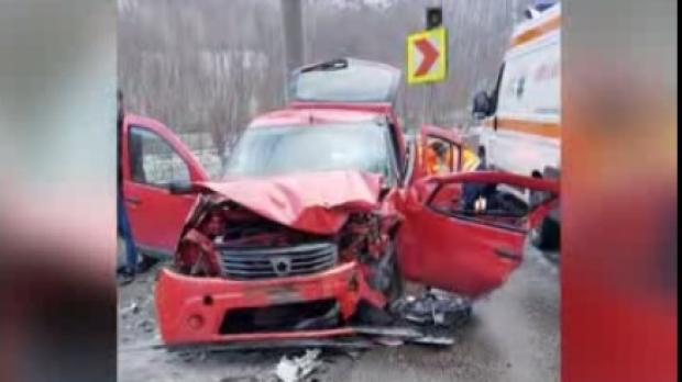 Grav accident rutier! O femeie a murit și trei bărbați au fost răniți - accidentv46999000-1516024390.jpg