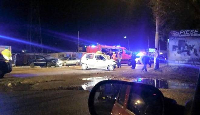 Imagini șocante! Mașina i-a devenit călău! Tânăr din Constanța, mort în accident rutier - accidmortal-1426788198.jpg