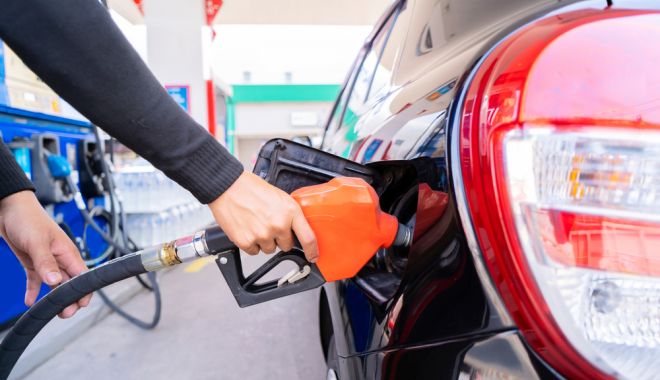 Acord pentru reducerea accizei la carburanţi şi prelungirea schemei de plafonare a preţurilor la energie - accizecarburant3-1645534031.jpg