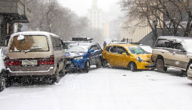Prima NINSOARE a provocat haos! 256 accidente în doar câteva ore - accodemterusia04325600-1511082240.jpg