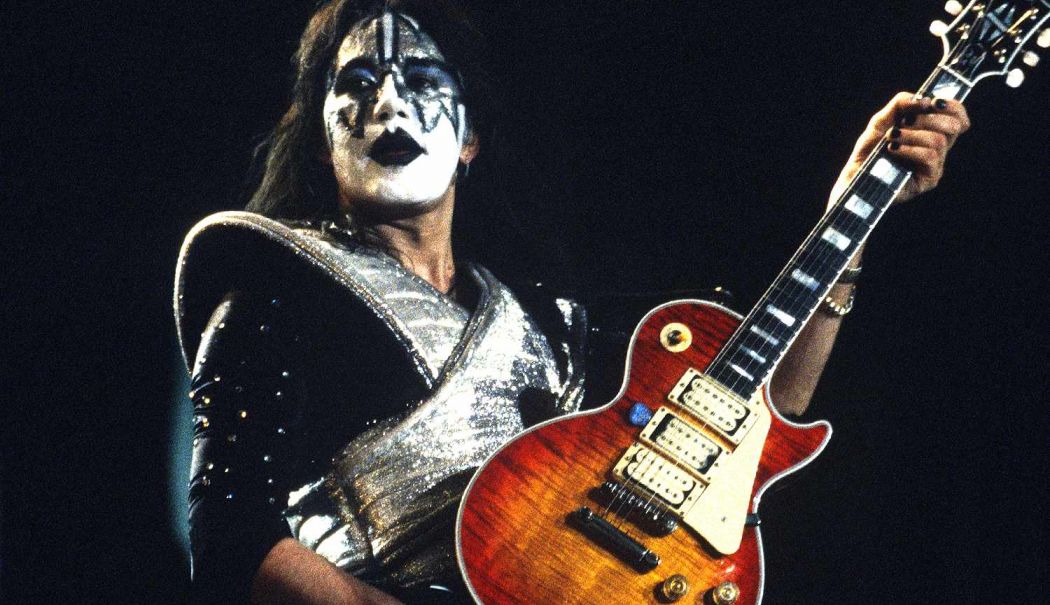 Ace Frehley, chitaristul principal şi cofondatorul trupei Kiss, a murit la vârsta de 74 de ani - acefrehley1101625e2f8767b564f461-1760684867.jpg