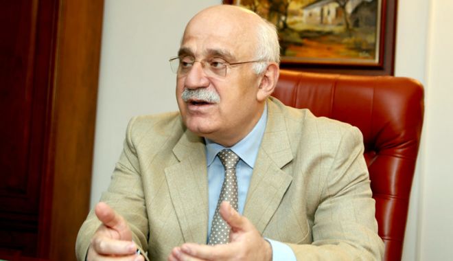 Prof. univ. dr. Mircea Duțu va primi titlul de Doctor Honoris Causa - actiune-1524583484.jpg