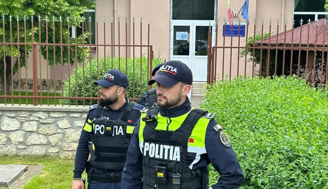 Polițiștii constănțeni intensifică măsurile de siguranță în școli. Acțiuni preventive în mai multe localități din județ