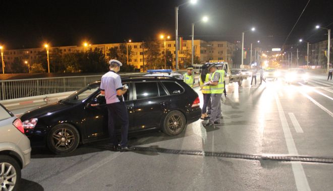 Razie în miez de noapte: peste 300 de mașini verificate, pe șoselele din Constanța - actiunerutiera-1603031754.jpg