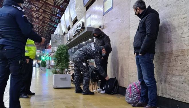 Control în stațiile CFR din Constanța: au curs amenzile! - actiunetrenuri-1611256316.jpg