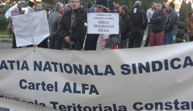 Acțiuni de protest pentru tichetele de masă - actiuni8-1421341299.jpg