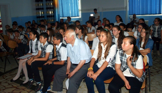 Activitate  intensă  cultural-artistică, la Medgidia - activitateintensa-1466518074.jpg