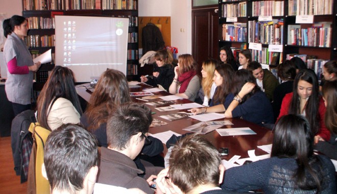 La American Corner se va vorbi despre epidemia de ciumă - activitatireluate1329319900-1361882699.jpg