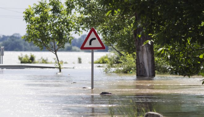 INHGA: Cod galben de inundaţii pe râuri din judeţele Constanţa şi Tulcea, până vineri dimineaţa