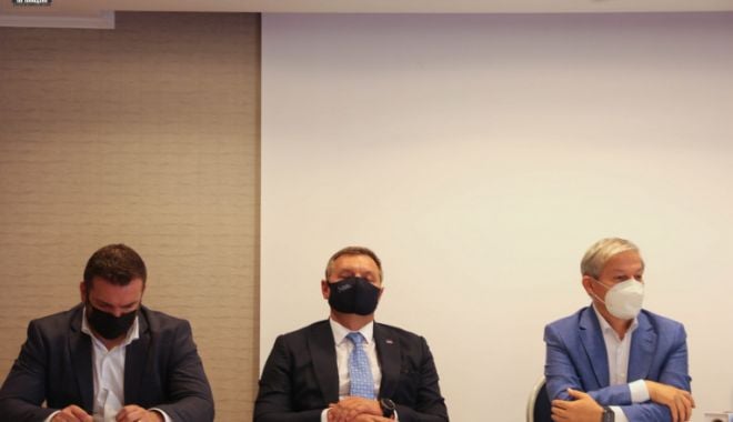 Ministrul Digitalizării a ațipit de mai multe ori în timpul unei conferințe la Sibiu - ad1inznhyzm1mwuxyti5zji0mgnhngew-1629445210.jpg