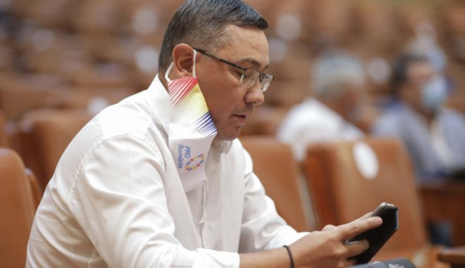 Victor Ponta se retrage pentru câteva zile din activitățile de campanie electorală - ad1mnzexzgu1ndnkzjgzntezyjc5zjy1-1599292829.jpg