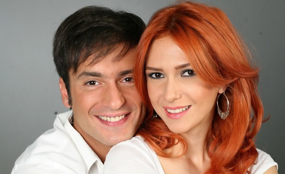 Adela Popescu și Radu Vâlcan s-au mutat în casă nouă - adelasiradu1318251113-1318281742.jpg